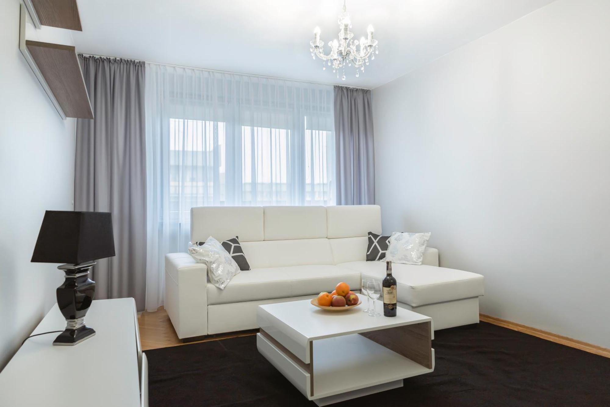 Comfy Flat In The City Center. Great View. Warszawa Eksteriør billede